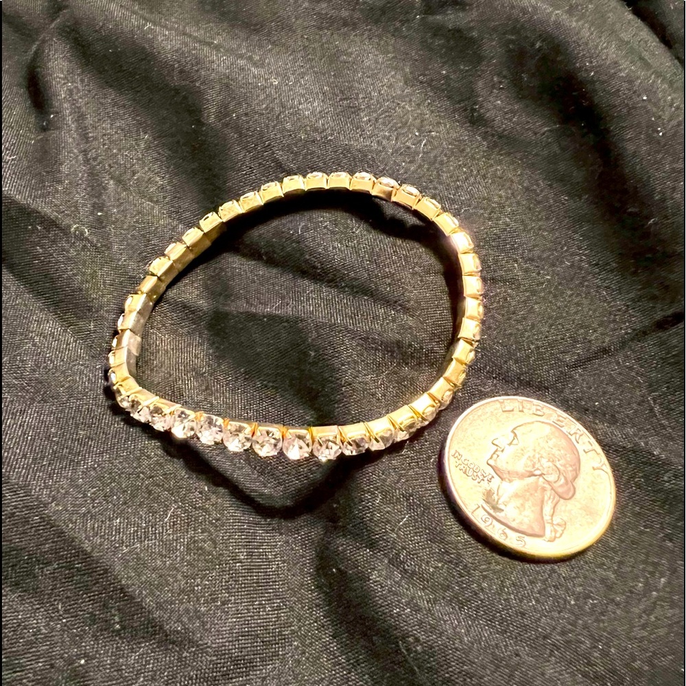 Bling - Elastic stretch tennis-type bracelet